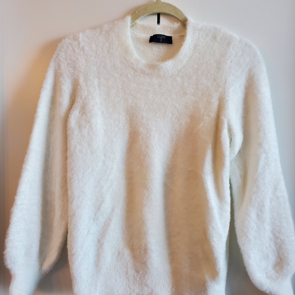 Tahari Women's Fluffy Sweater